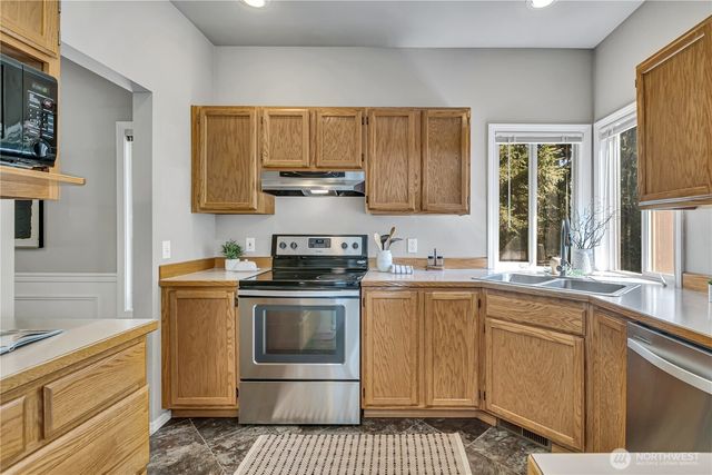 4004 70th Avenue NW, Gig Harbor, WA 98335