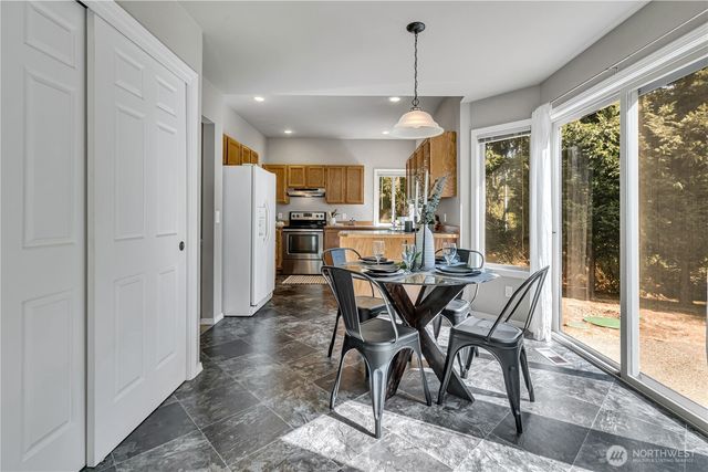4004 70th Avenue NW, Gig Harbor, WA 98335