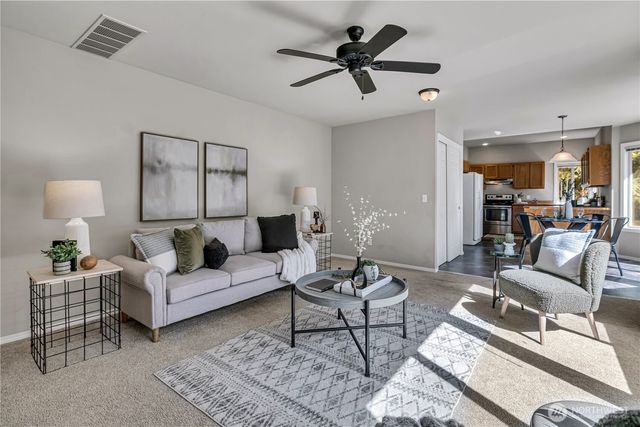 4004 70th Avenue NW, Gig Harbor, WA 98335