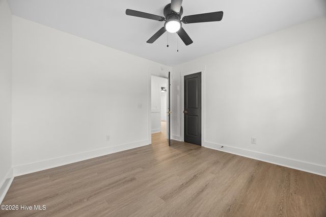 355 Sabra Drive, Wilmington, NC 28405