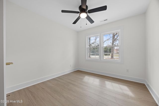 355 Sabra Drive, Wilmington, NC 28405