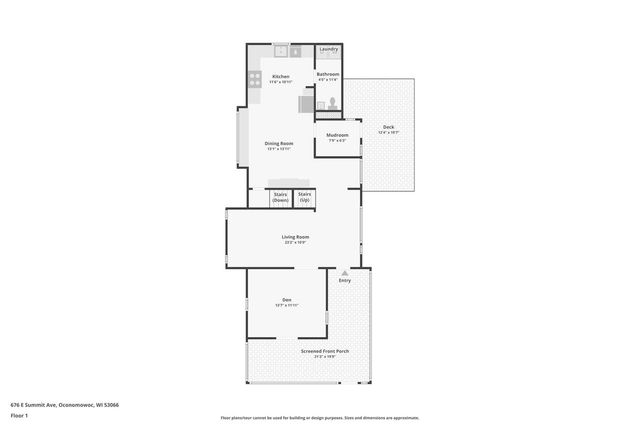 676 Summit Avenue, Oconomowoc, WI 53066