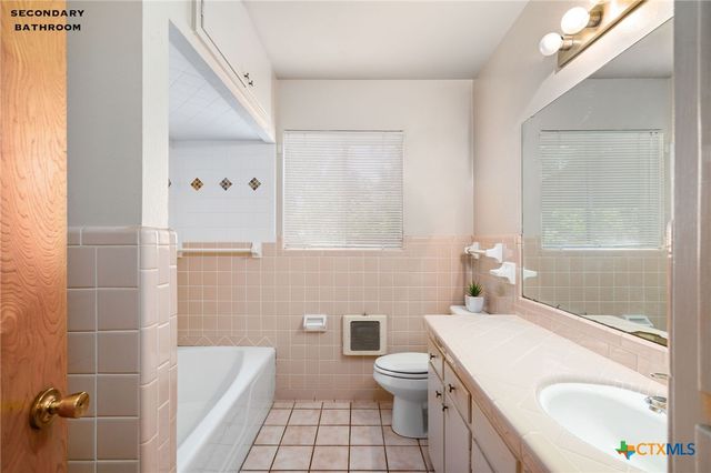 1236 Rivercrest Drive, New Braunfels, TX 78130