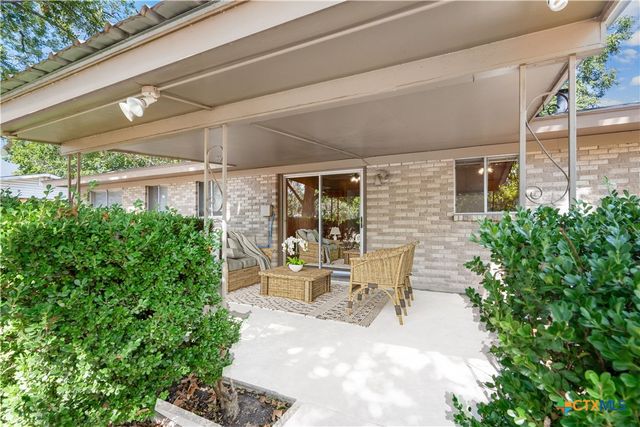 1236 Rivercrest Drive, New Braunfels, TX 78130