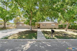 1236 Rivercrest Drive, New Braunfels, TX 78130