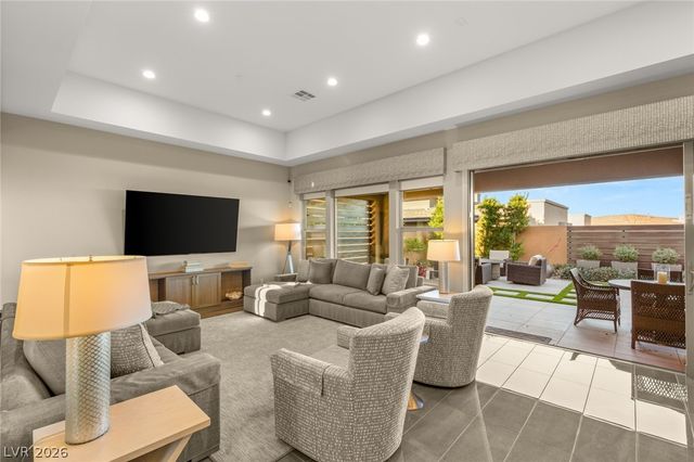 6652 Titanium Crest Street, Las Vegas, NV 89148