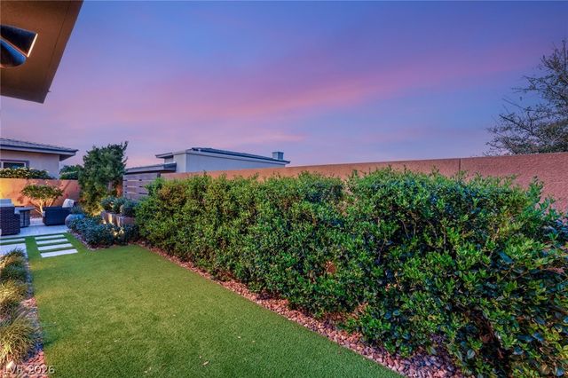 6652 Titanium Crest Street, Las Vegas, NV 89148