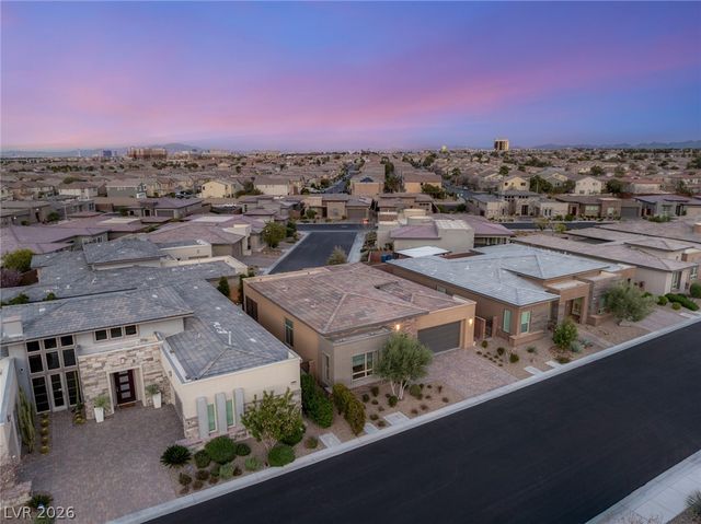 6652 Titanium Crest Street, Las Vegas, NV 89148