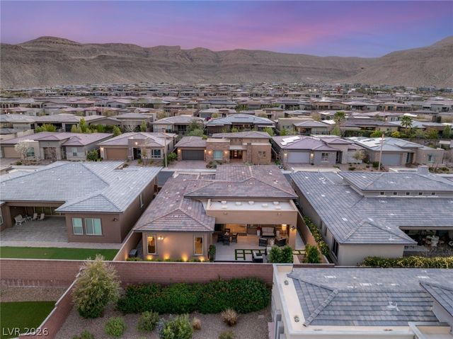 6652 Titanium Crest Street, Las Vegas, NV 89148