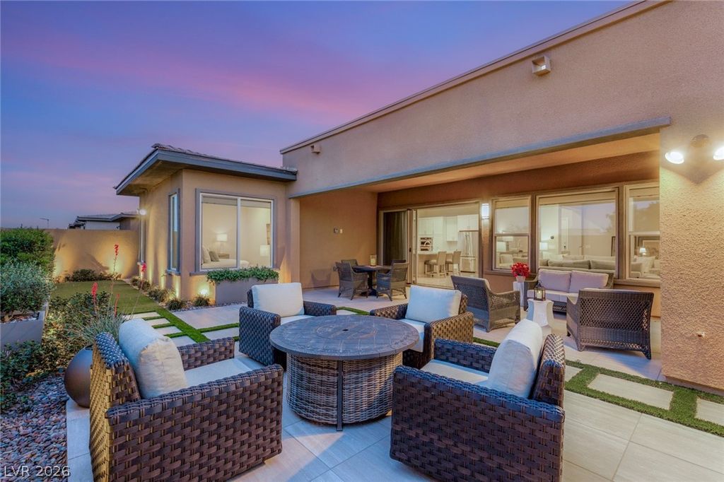 6652 Titanium Crest Street, Las Vegas, NV 89148