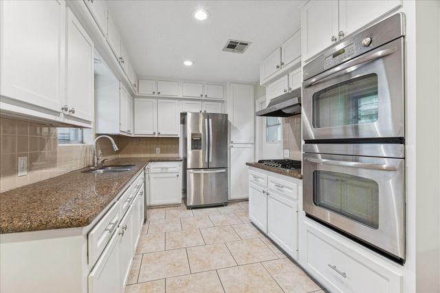 1807 Locksford Street, Houston, TX 77008