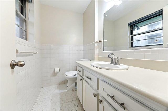 1807 Locksford Street, Houston, TX 77008