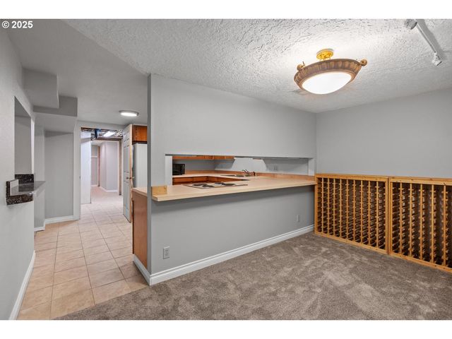 994 Nw WALLULA Ave, Gresham, OR 97030