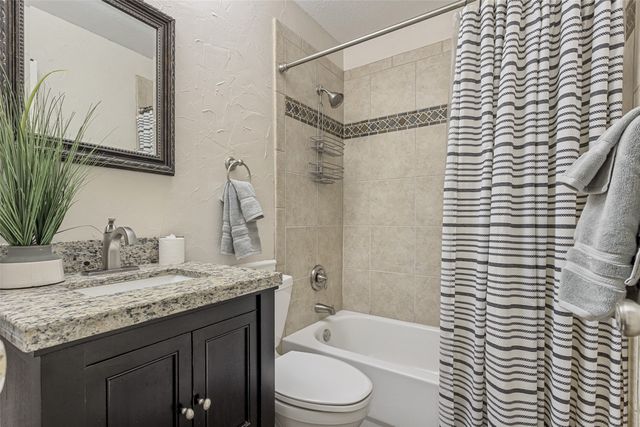 911 Autumn Ridge Drive, Mckinney, TX 75072