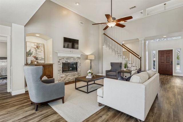 911 Autumn Ridge Drive, Mckinney, TX 75072