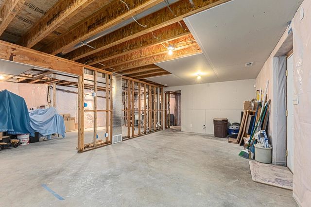 4605 E Greenbluff Rd, Colbert, WA 99005