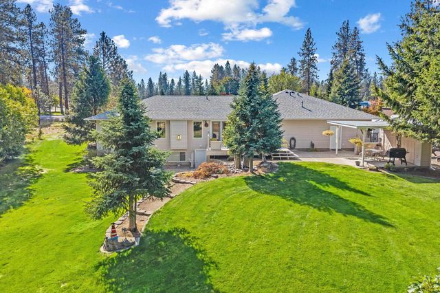 4605 E Greenbluff Rd, Colbert, WA 99005