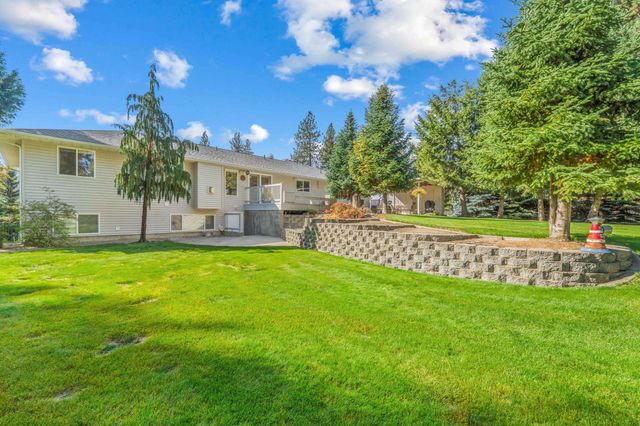 4605 E Greenbluff Rd, Colbert, WA 99005