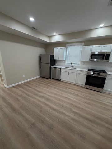 89 Johnson St 2, Lynn, MA 01902