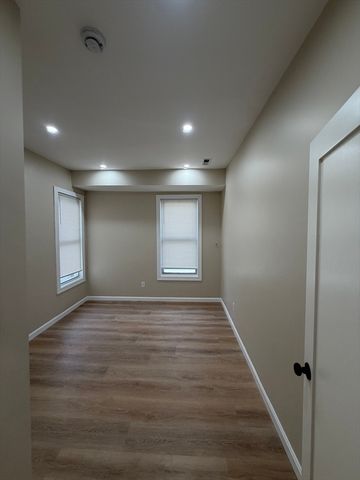 89 Johnson St 2, Lynn, MA 01902