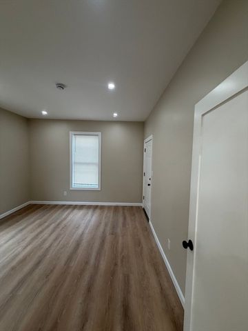 89 Johnson St 2, Lynn, MA 01902