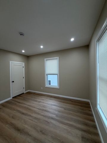 89 Johnson St 2, Lynn, MA 01902