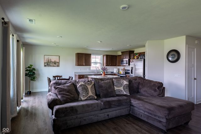 1230 Maumee Court, Greenfield, IN 46140