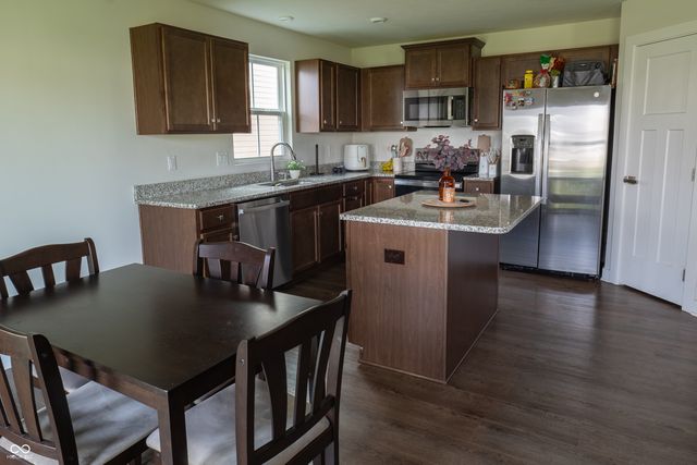 1230 Maumee Court, Greenfield, IN 46140