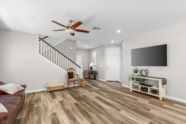 2237 Province Pl, Hughson, CA 95326
