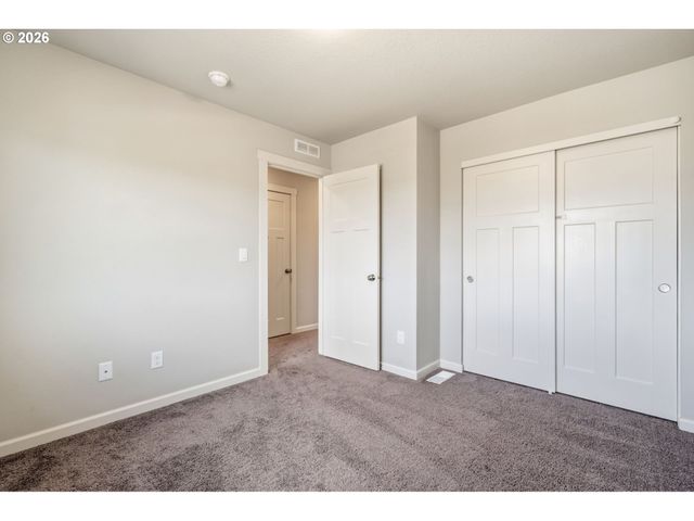 3715 S 42ND Pl, Ridgefield, WA 98642