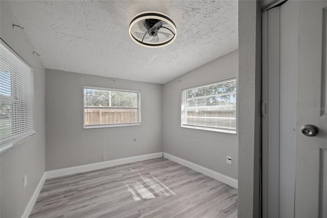 605 S DISSTON AVENUE, Tarpon Springs, FL 34689