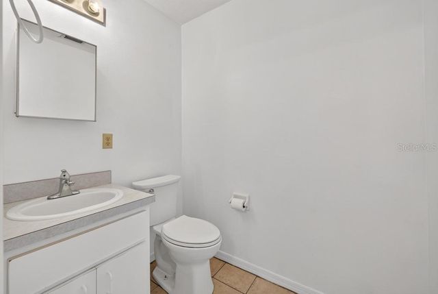 57 CAYMAN CIRCLE, Umatilla, FL 32784