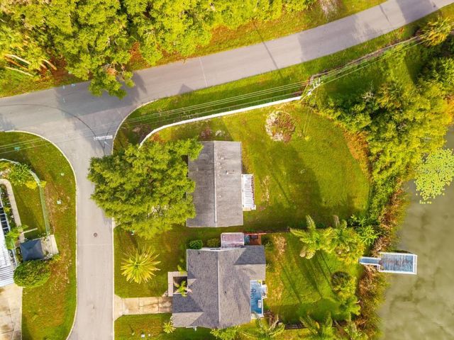 57 CAYMAN CIRCLE, Umatilla, FL 32784