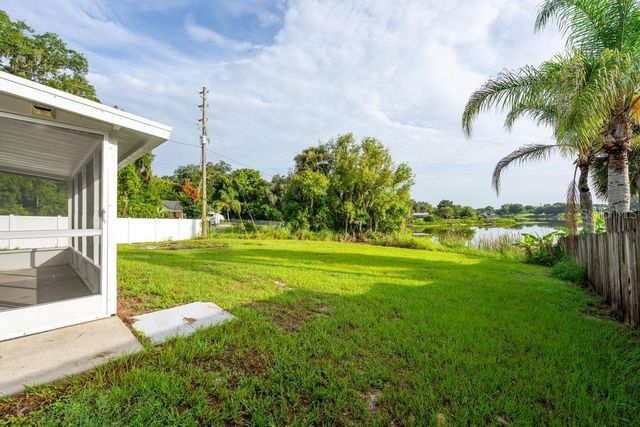 57 CAYMAN CIRCLE, Umatilla, FL 32784