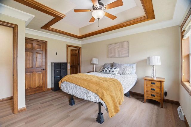 535 COONEN DRIVE, Combined Locks, WI 54113