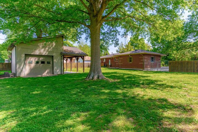 6077 Grand River Road, Newburgh, IN 47630