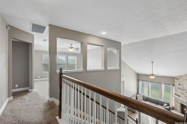647 MISSION HILL RUN, New Braunfels, TX 78132