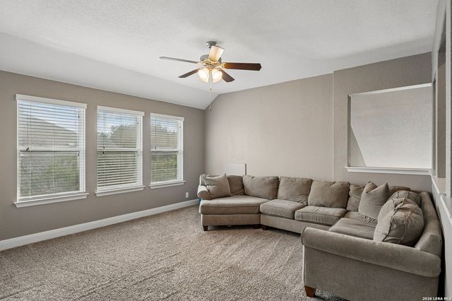 647 MISSION HILL RUN, New Braunfels, TX 78132