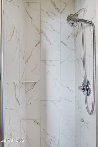 3324 N Stanton Street, El Paso, TX 79902