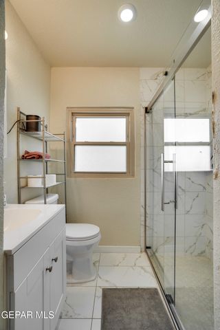 3324 N Stanton Street, El Paso, TX 79902