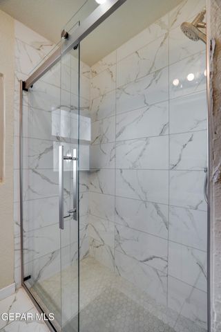 3324 N Stanton Street, El Paso, TX 79902