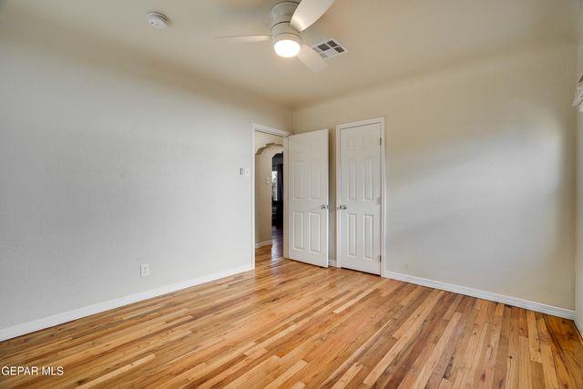 3324 N Stanton Street, El Paso, TX 79902