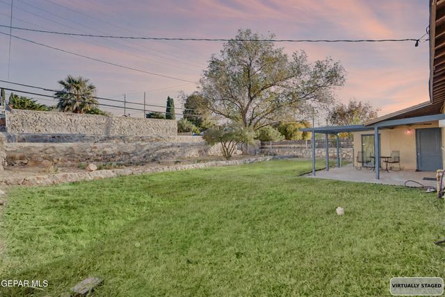 3324 N Stanton Street, El Paso, TX 79902