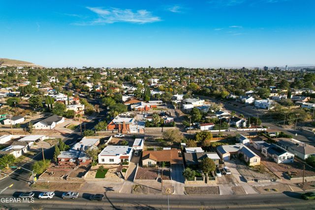 3324 N Stanton Street, El Paso, TX 79902