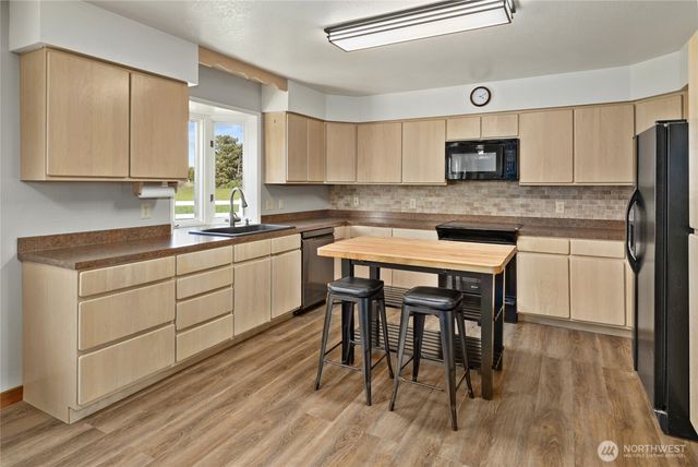 1231 Game Farm Road, Ellensburg, WA 98926