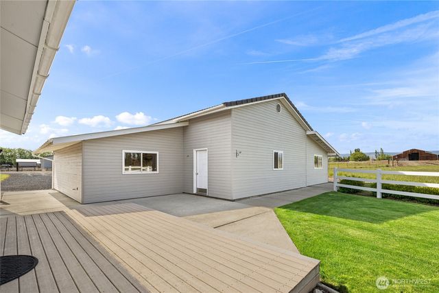1231 Game Farm Road, Ellensburg, WA 98926