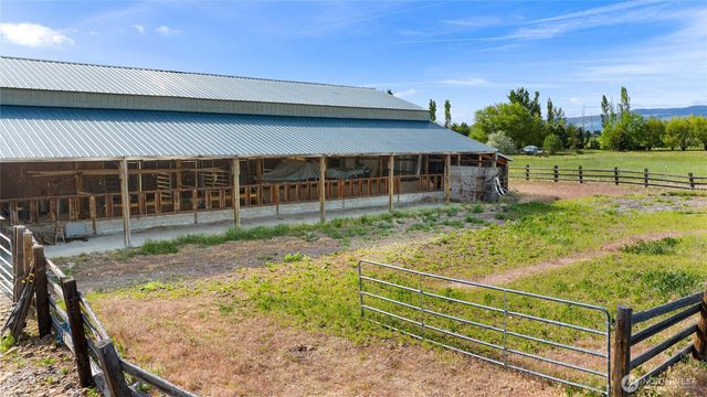 1231 Game Farm Road, Ellensburg, WA 98926