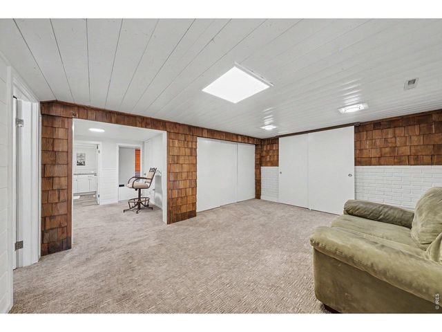 1005 Knobcone Pl, Loveland, CO 80538