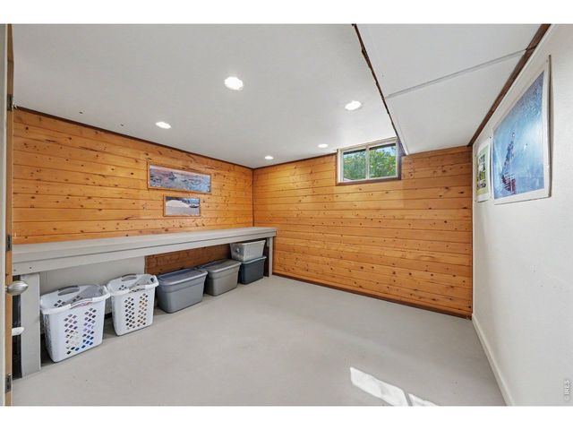 1005 Knobcone Pl, Loveland, CO 80538
