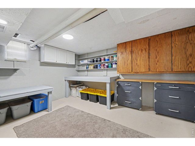 1005 Knobcone Pl, Loveland, CO 80538